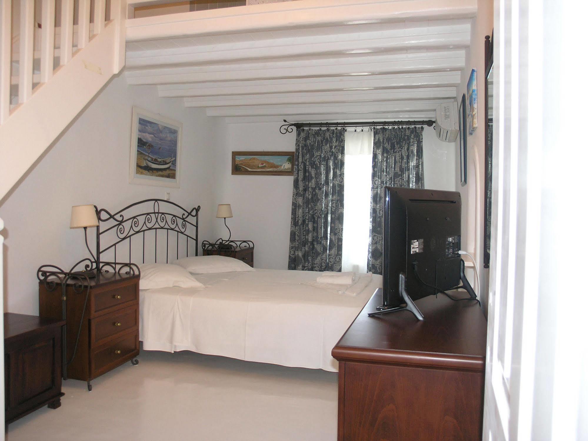 דירות Mykonos Town Peter'S Arhontiko מראה חיצוני תמונה